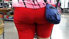 PLumP BuBBLe CHeeKs MaTuRe LaTinA in ReD SHorTs SPanDeX (5)